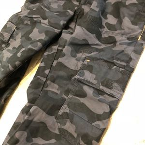 NWOT Cotton Lined Cargo Wind Pants, Size L